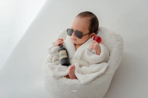 鹿邑宝宝几个月翻身才正常 鹿邑宝宝几个月翻身才正常